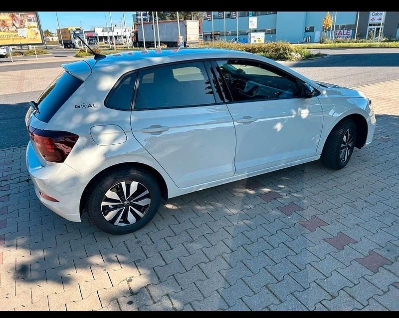 Grau Gebraucht 2025 VW Polo Kleinwagen | 23.500 € (Fairer Preis) - Bild 1/4