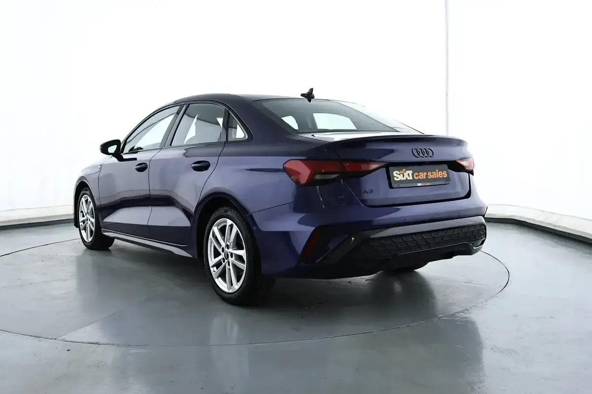 Gebraucht Audi A3 S-Line 85 PS (62 kW) 2025 Blau Limousine