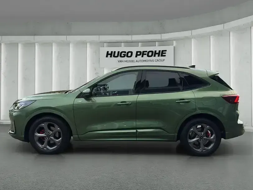 Gebraucht Ford Kuga ST-Line 186 PS (136 kW) 2024 Grün SUV