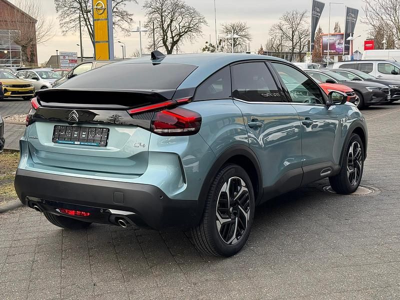 Gebraucht Citroën C4 Shine 131 PS (96 kW) 2023 Lackierung platiniumgrau/typ metalliclackierung Limousine