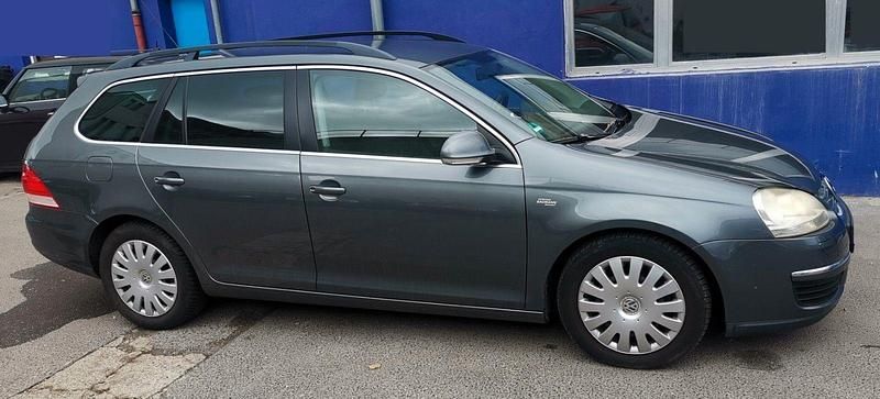 Gebraucht VW Golf VI 140 PS (102 kW) 2010 Grau Kleinwagen