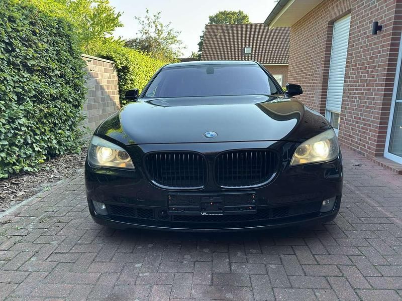 Gebraucht BMW 750L 408 PS (300 kW) 2008 Limousine