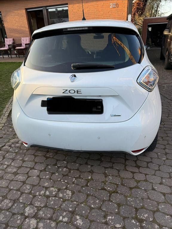 Gebraucht Renault Zoe Bose Edition 42 kW (58 PS) 2018 Weiß Kleinwagen
