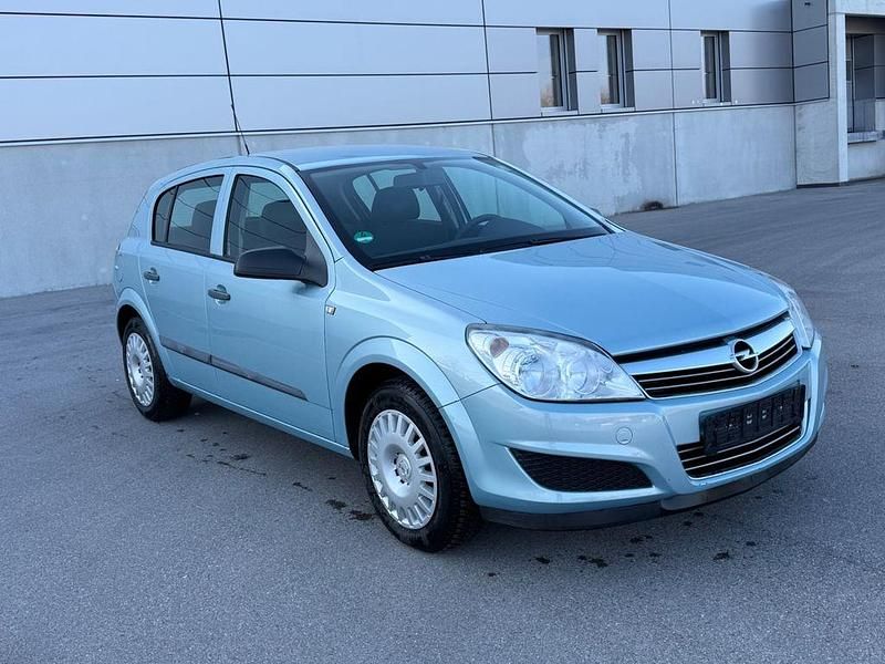 Gebraucht Opel Astra Selection 90 PS (66 kW) 2009 Blau Limousine