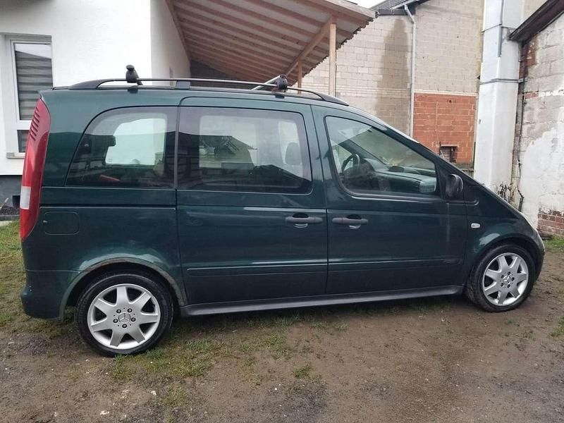 Gebraucht Mercedes Vaneo 125 PS (91 kW) 2004 Van / Kleinbus