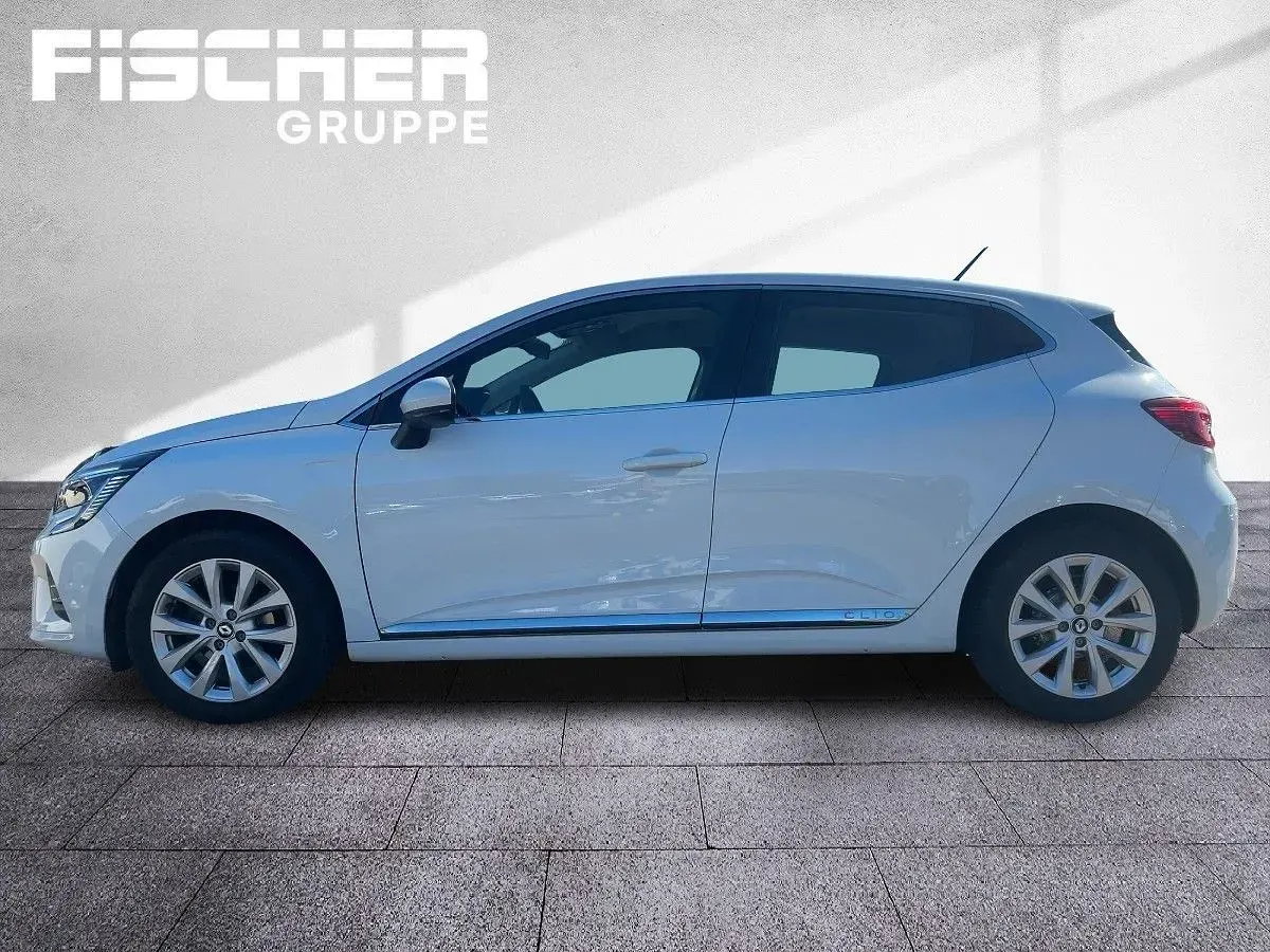 Gebraucht Renault Clio Intens 91 PS (66 kW) 2022 Weiß Kleinwagen