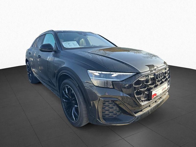Gebraucht Audi Q8 286 PS (210 kW) 2025 Schwarz SUV