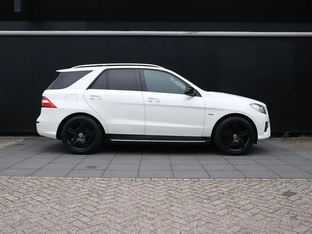 Gebraucht Mercedes ML350 258 PS (189 kW) 2012 Weiß SUV