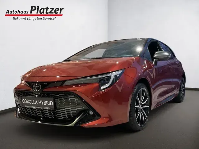 Neu Toyota Corolla Sport 133 PS (97 kW) 2025 4z3)/ black mica (209) (orange Limousine