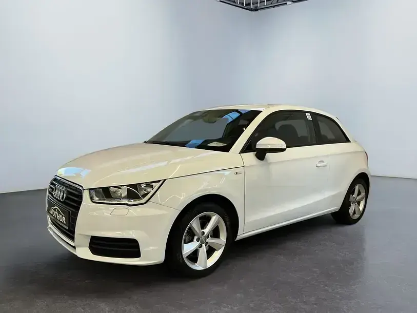 Używany Audi A1 S-Line 125 KM (91 kW) 2018 Biały Hatchback