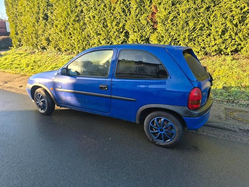 Gebraucht Opel Corsa 54 PS (39 kW) 2000 Kleinwagen