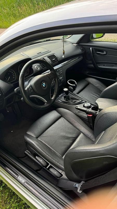 Gebraucht BMW 118 Coupé 143 PS (105 kW) 2010 Silber Coupé