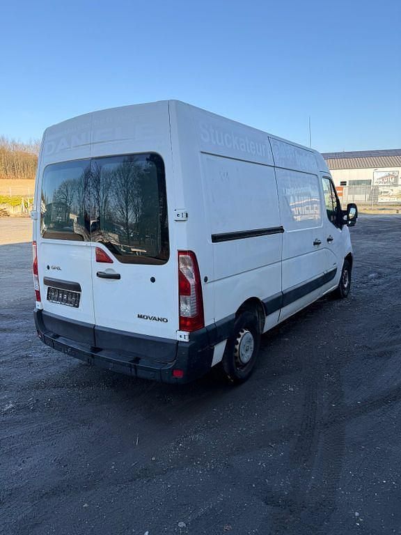 Gebraucht Opel Movano 125 PS (91 kW) 2010 Weiß Van / Kleinbus