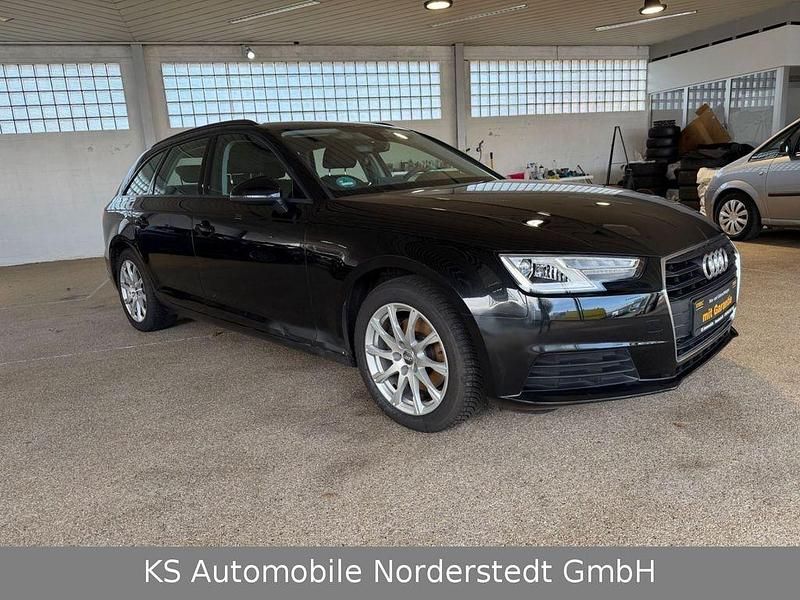 Gebraucht Audi A4 Basis 150 PS (110 kW) 2019 Schwarz Kombi