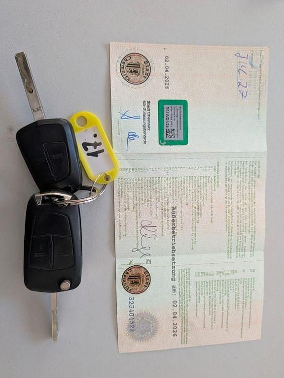 Gebraucht Opel Corsa Energy 95 PS (69 kW) 2014 Karbonschw graphitschw midnigh Kleinwagen