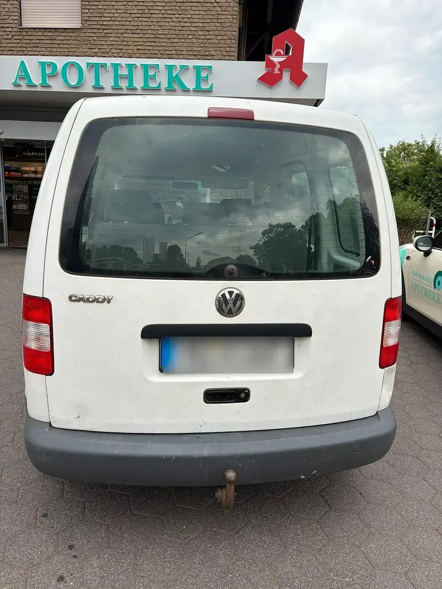 Gebraucht VW Caddy 80 PS (58 kW) 2010 Weiß Van / Kleinbus