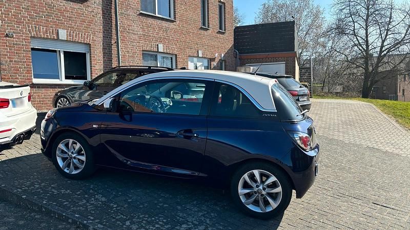 Gebraucht Opel Adam 116 PS (85 kW) 2015 Violet Kleinwagen