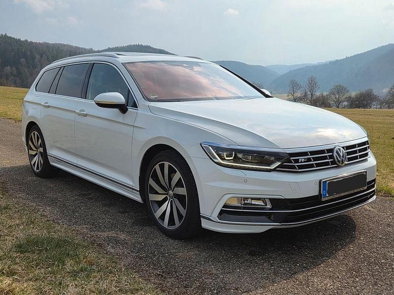 Gebraucht VW Passat Highline 150 PS (110 kW) 2019 Weiß Kombi