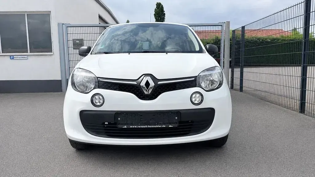 Gebraucht Renault Twingo Life 69 PS (50 kW) 2019 Weiß Kleinwagen