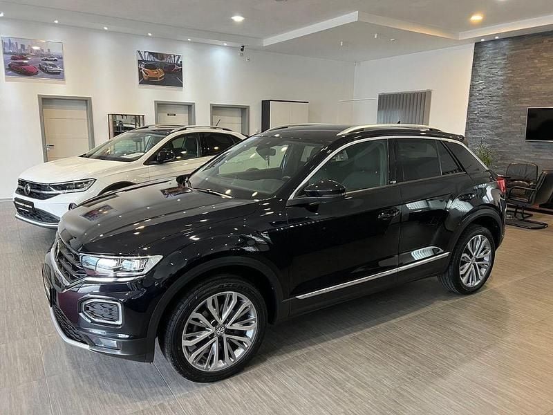 Schwarz Gebraucht 2021 VW T-Roc SUV | 19.485 € - Bild 1/4