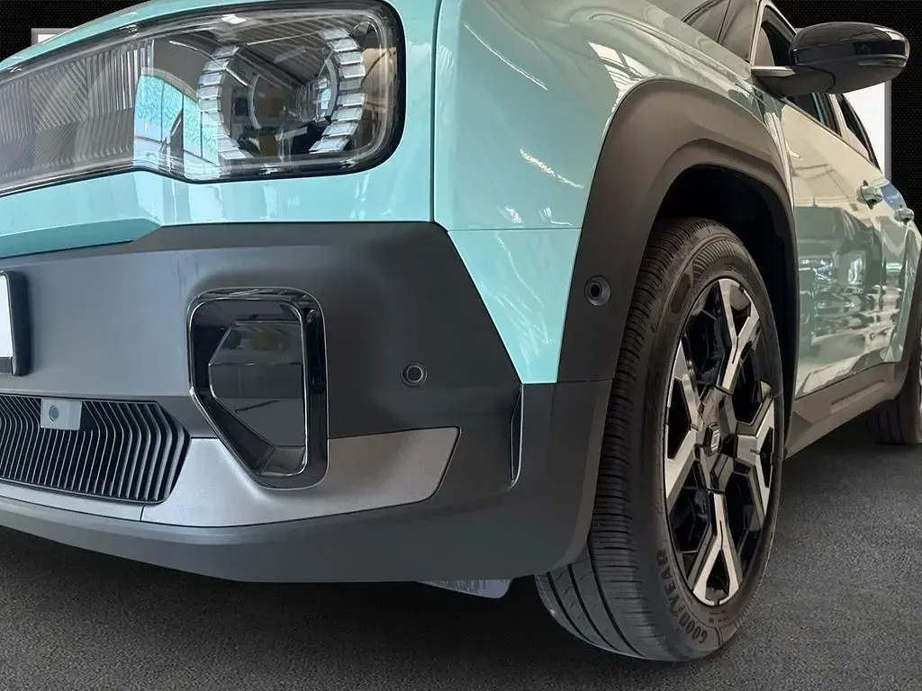 Neu Renault R4 Komfort 110 kW (150 PS) 2026 Grün SUV