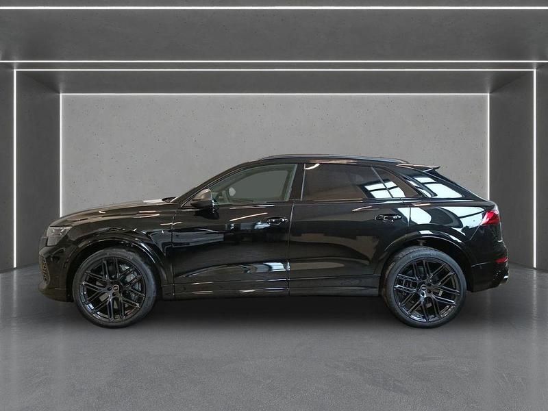 Neu Audi RS Q8 Performance 640 PS (470 kW) 2026 Schwarz SUV