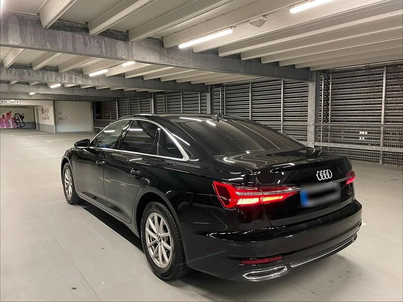 Gebraucht Audi A6 Design 245 PS (180 kW) 2022 Schwarz Limousine