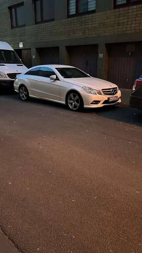 Occasion Mercedes E200 Avantgarde 184 ch (135 kW) 2012 Coupé