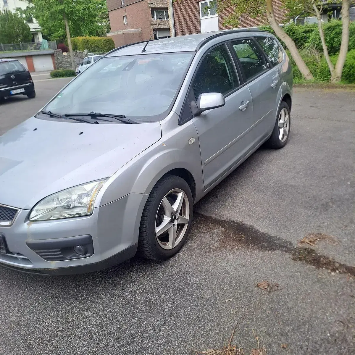 Gebraucht Ford Focus Ghia 145 PS (106 kW) 2005 Grau Kombi