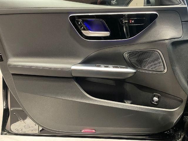 Gebraucht Mercedes C300 AMG line 265 PS (194 kW) 2025 Schwarz Limousine