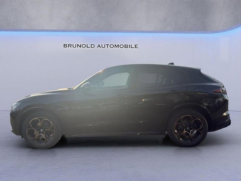 Neu Alfa Romeo Stelvio 280 PS (205 kW) 2025 Schwarz SUV
