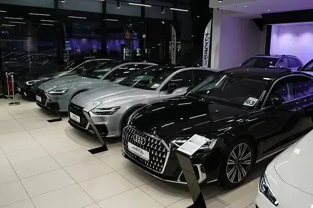 Używany Audi A6 S-Line 313 KM (230 kW) 2014 Szary Kombi