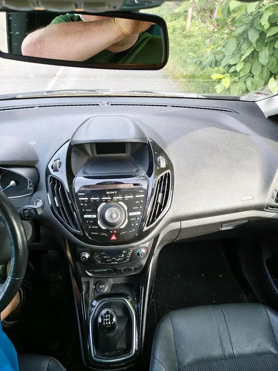 Gebraucht Ford B-MAX Titanium 101 PS (74 kW) 2013 Andere farben Van / Kleinbus
