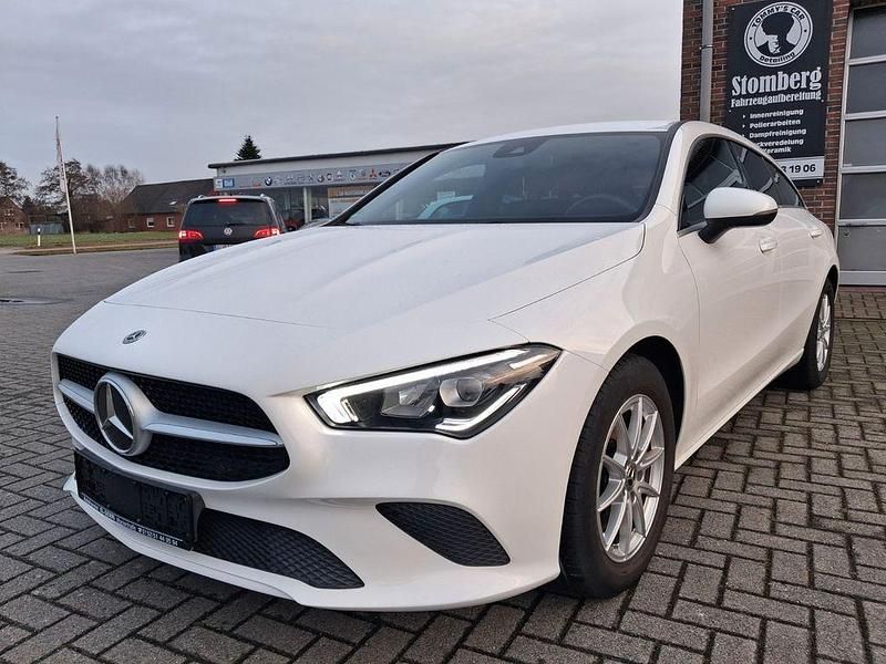 Gebraucht Mercedes CLA180 116 PS (85 kW) 2020 Weiß Limousine