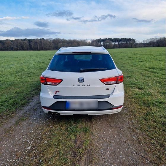 Gebraucht Seat Leon ST FR 150 PS (110 kW) 2015 Weiß Kombi