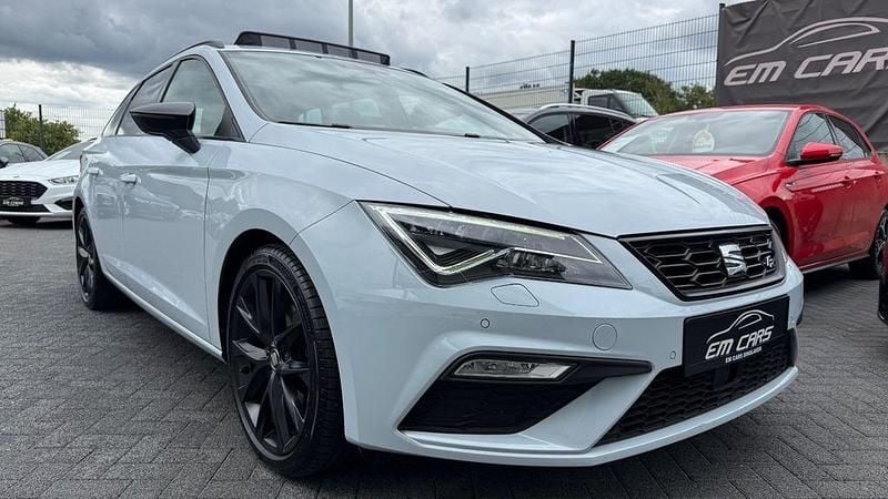 Grau Gebraucht 2020 Seat Leon ST FR Kombi | 14.990 € (Fairer Preis) - Bild 1/4