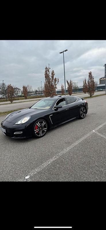 Gebraucht Porsche Panamera Turbo 500 PS (367 kW) 2011 Schwarz Limousine