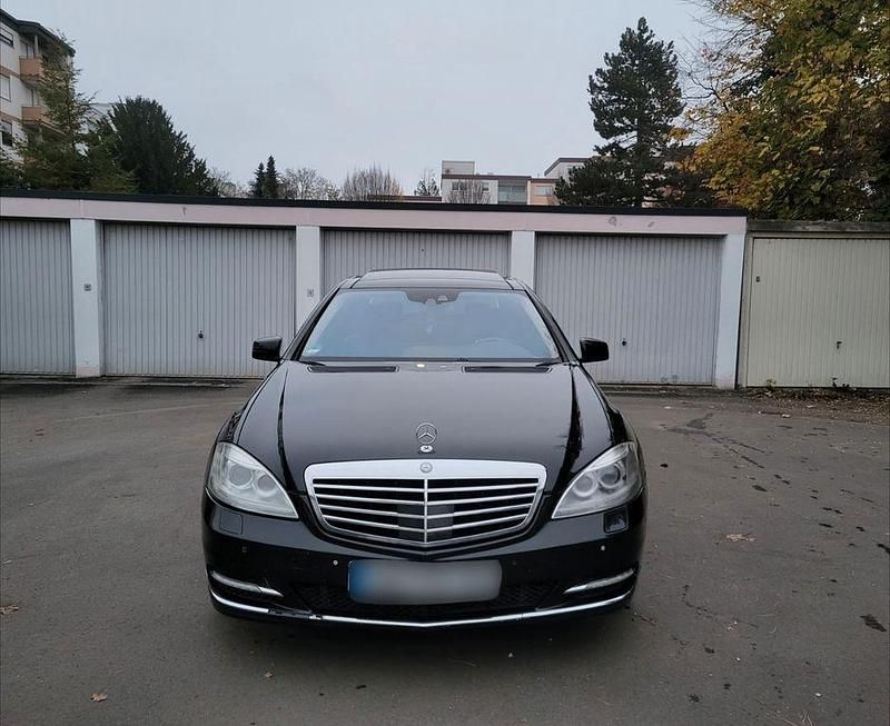 Schwarz Gebraucht 2012 Mercedes S350 Limousine | 8.500 € - Bild 1/4