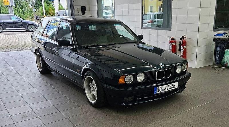 Gebraucht BMW 525 Performance 143 PS (105 kW) 1994 Grün Kombi
