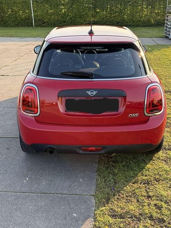 Second-hand Mini ONE 102 CP (75 kW) 2019 Roșu Hatchback