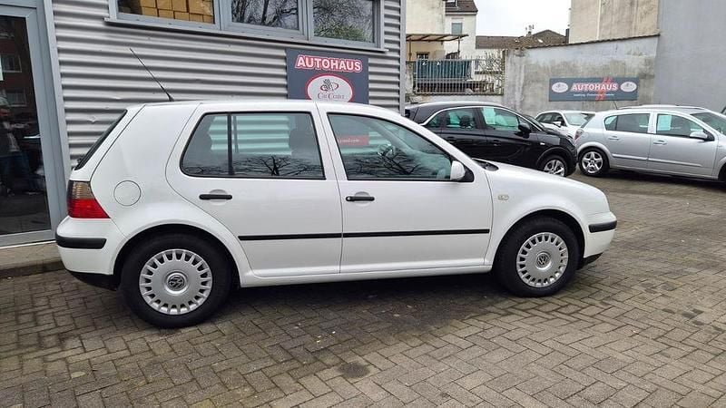 Gebraucht VW Golf III 90 PS (66 kW) 1999 Weiß Limousine