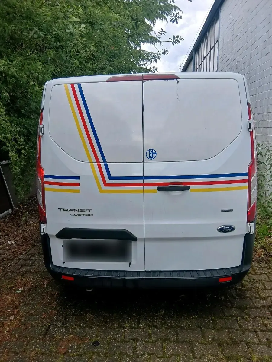 Gebraucht Ford Transit 105 PS (77 kW) 2018 Van / Kleinbus