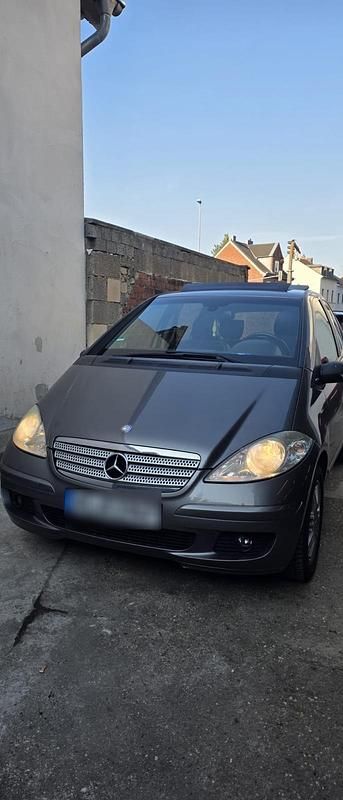 Gebraucht Mercedes A150 95 PS (69 kW) 2008 Grau Limousine