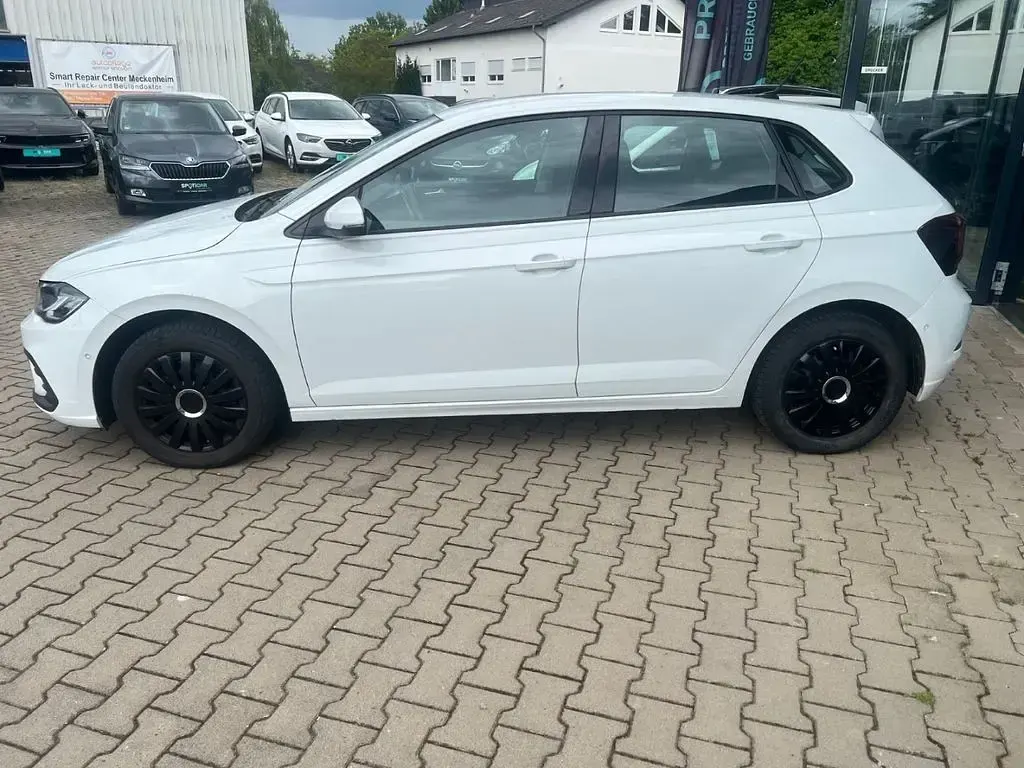 Second-hand VW Polo Life 95 CP (69 kW) 2022 Alb Hatchback