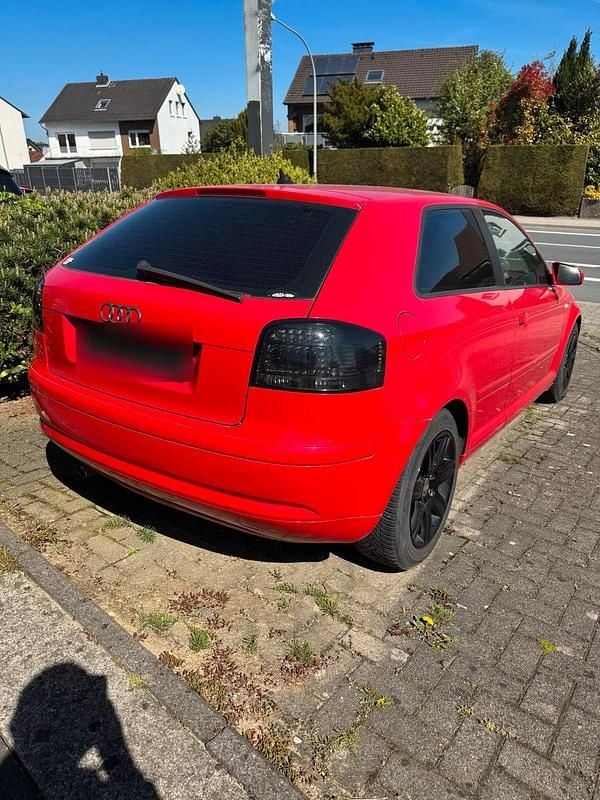 Używany Audi A3 115 KM (84 kW) 2005 Czerwony Hatchback