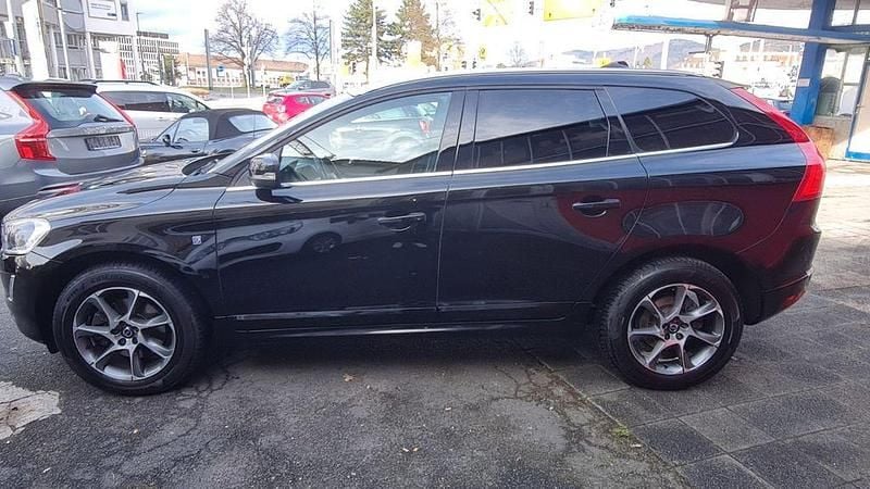 Gebraucht Volvo XC60 Ocean Race 190 PS (139 kW) 2015 Schwarz SUV