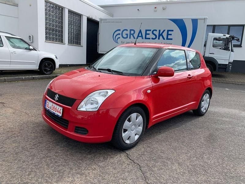 Gebraucht Suzuki Swift 92 PS (67 kW) 2007 Rot Kleinwagen