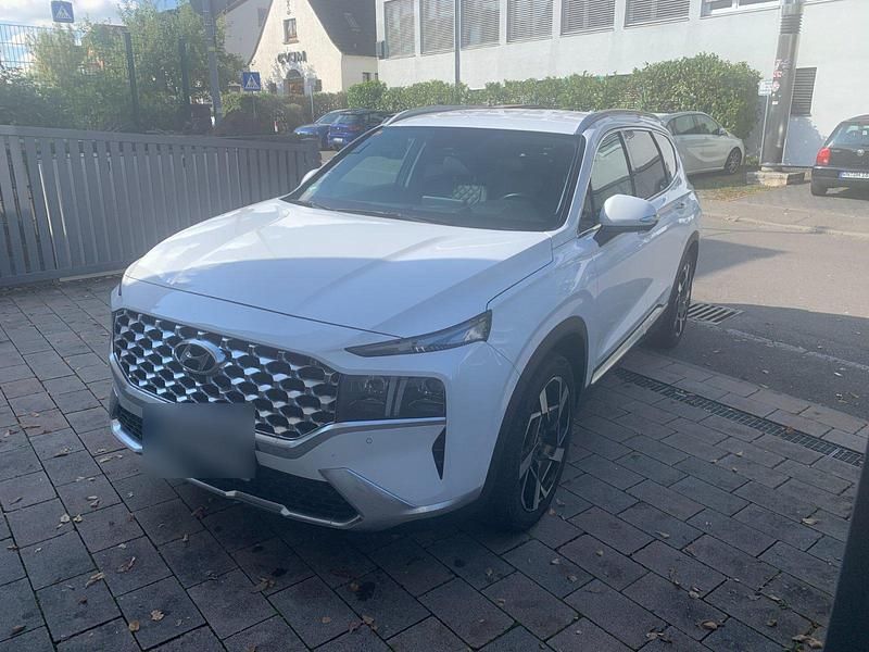 Weiß Gebraucht 2023 Hyundai Santa Fe Prime SUV | 37.900 € (Superpreis) - Bild 1/4
