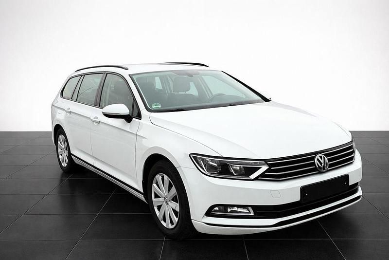 Gebraucht VW Passat 150 PS (110 kW) 2017 Weiß Limousine