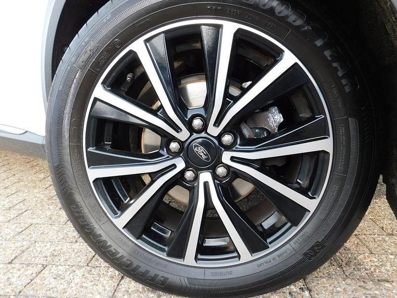 Gebraucht Ford Puma Titanium 125 PS (91 kW) 2021 Weiß SUV